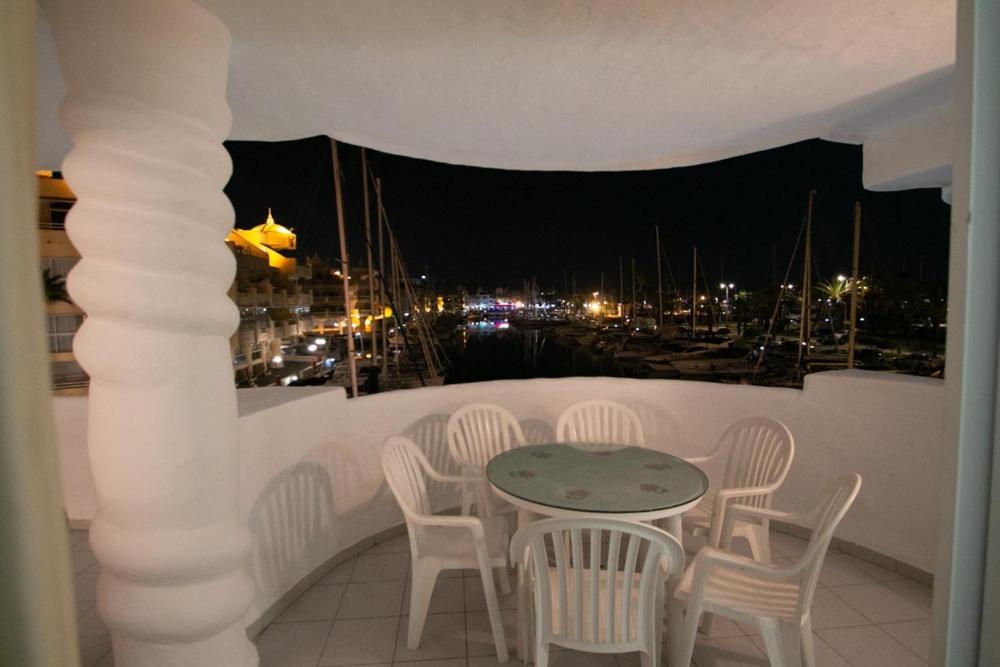 The Perfect Holiday Location Benalmadena Luaran gambar