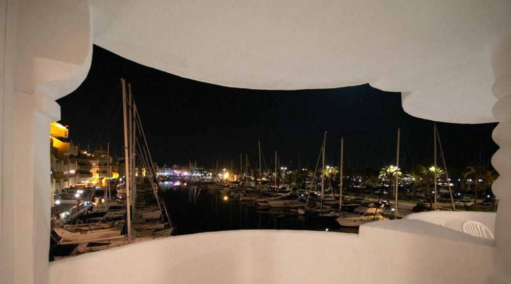 The Perfect Holiday Location Benalmadena Luaran gambar