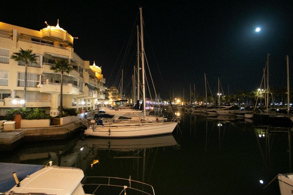 The Perfect Holiday Location Benalmadena Luaran gambar