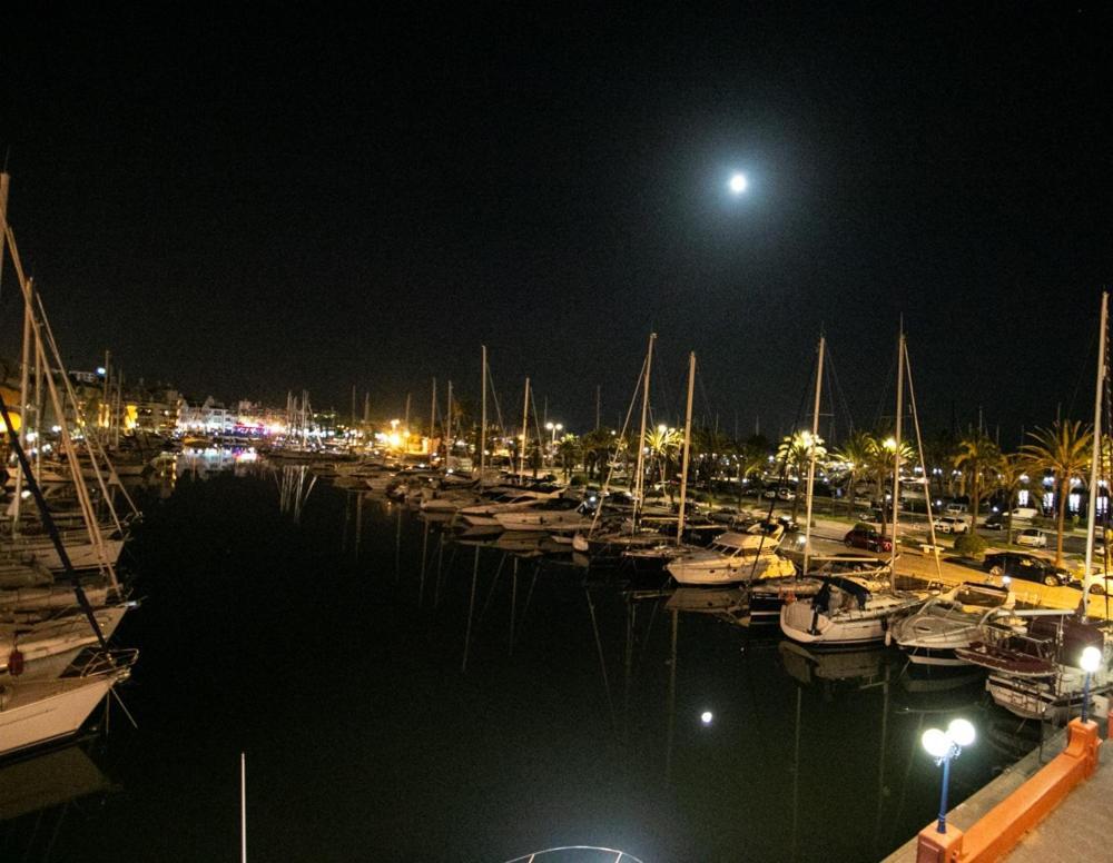 The Perfect Holiday Location Benalmadena Luaran gambar