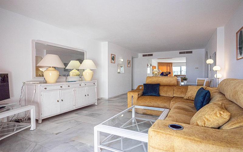 The Perfect Holiday Location Benalmadena Luaran gambar